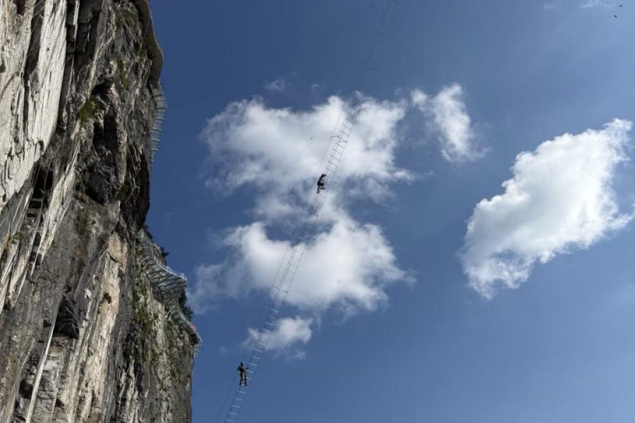 Qixing Mountain Via Ferrata (Zhangjiajie)